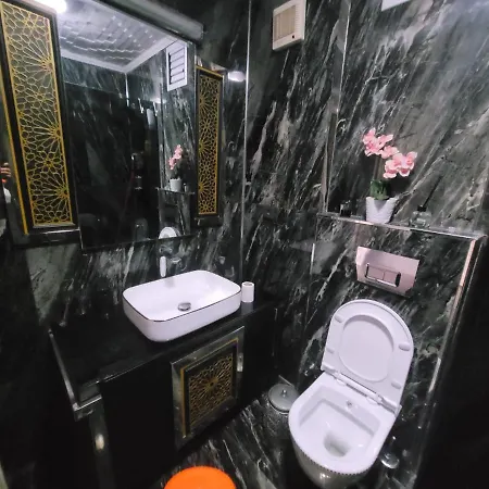 Hayat Apartman Апартаменты Измир